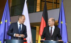 Polonya Başbakanı Tusk ile Almanya Başbakanı Scholz Berlin'de görüştü