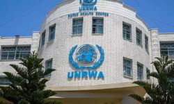 Siyonist işgal rejimi, Gazze'ye yardım yapan UNRWA'nın hesabını bloke etti