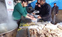 Yetimler Vakfı'ndan kıtlığın pençesindeki Gazze'ye sıcak yemek