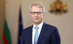 Bulgaristan Başbakan Denkov'un istifası Parlamento'da kabul edildi