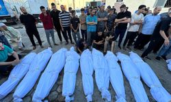 Gazze'deki hükümet: Ramazan ayına daha fazla açlık ve soykırımla girdik
