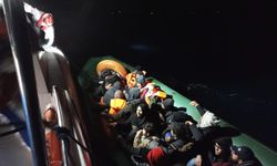 Muğla açıklarında 37 düzensiz göçmen yakalandı