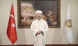 Diyanet İşleri Başkanı Erbaş: Filistinli kardeşlerimize dualarımızda yer açalım