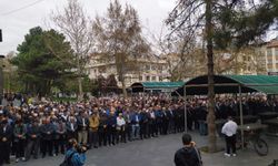 HAMAS Lideri Heniyye'nin çocukları ve Gazze şehitleri için gıyabi cenaze namazı