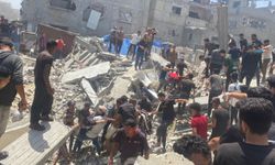 İşgalciler Refah'ta bir evi bombaladı: 4 şehit