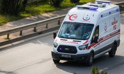 İki otomobilin çarpıştığı kazada 2'si ağır 7 kişi yaralandı