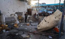 İşgalciler okul bombaladı: 16 şehid 50 yaralı