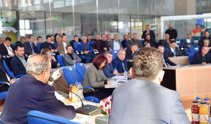 Vali Ali İhsan Su, Yenişehir ilçesinde muhtarlarla bir araya geldi