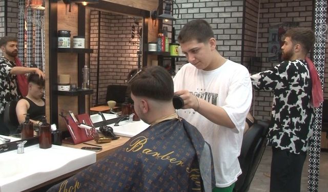 İstanbul'da berberlerde saç kestirmek Nişantaşı’nda 500, Esenyurt’ta 100 lira!