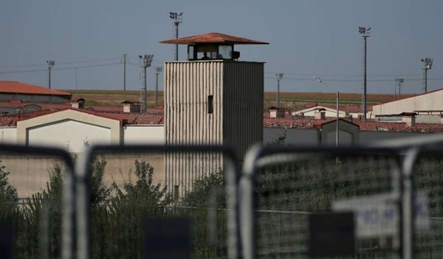 Covid-19 izninden dönmeyen hükümlüler kapalı cezaevine girecek
