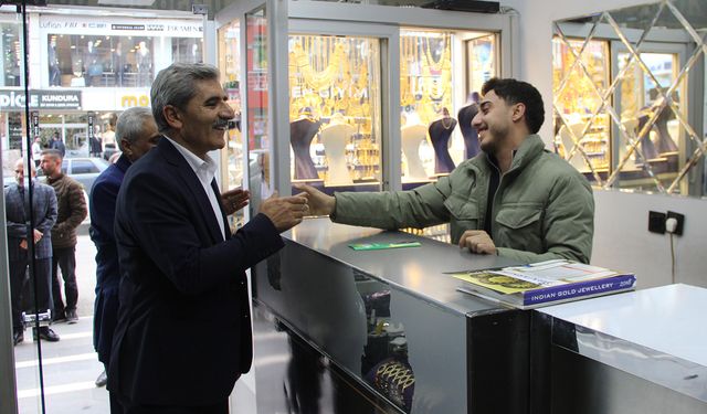 HÜDA PAR Cizre adayı Biliz, esnaf ziyareti gerçekleştirdi