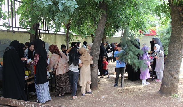 Peygamber Sevdalıları Vakfı Körhat Temsilciliği Gazze yararına kermes düzenledi