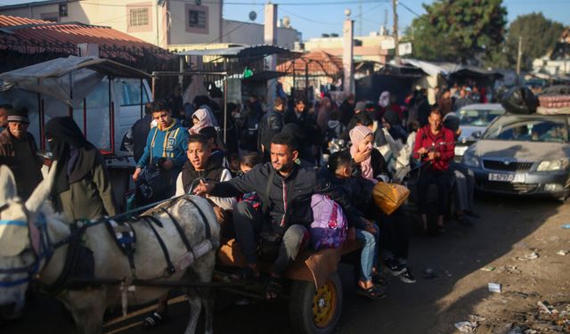 1,7 milyon Filistinli Gazze'de yerinden edildi