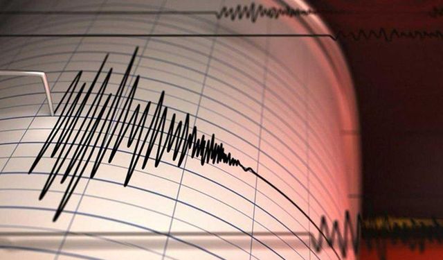 Atlantik Okyanusu'nda 5,5 büyüklüğünde deprem