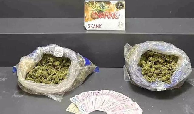 İzmir'de uyuşturucu operasyonu: 2 tutuklama