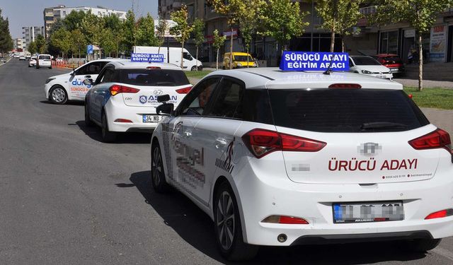 Sürücü kursları: Yeni yönetmelik trafiği daha güvenli hale getiriyor