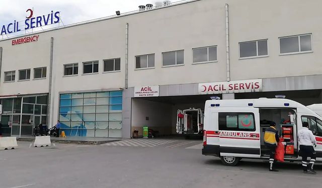 Tartıştığı şahsı bıçakla ağır yaraladı