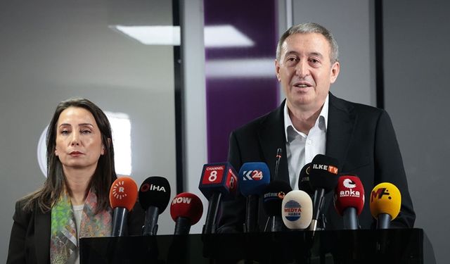 DEM Parti Eş Başkanları: Suriye Kürtsüzleştirilmeye Çalışılıyor, Türkiye Barış Rolünü Oynamalı