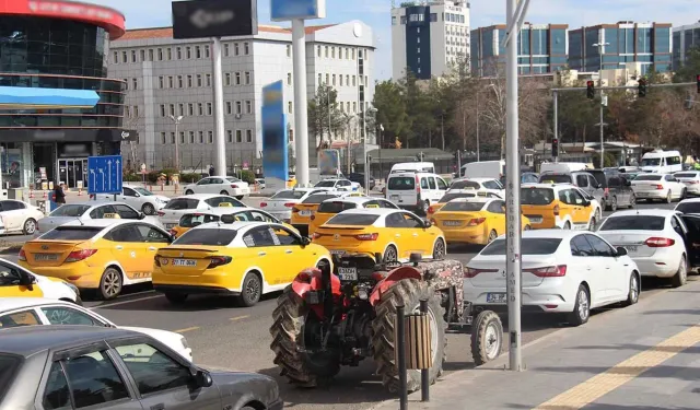 Diyarbakır’da taksicilerin zam protestosuna Büyükşehir Belediyesi’nden açıklama