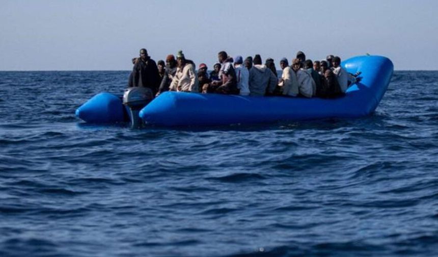 Afrika açıklarında göçmen faciası: 63 ölü