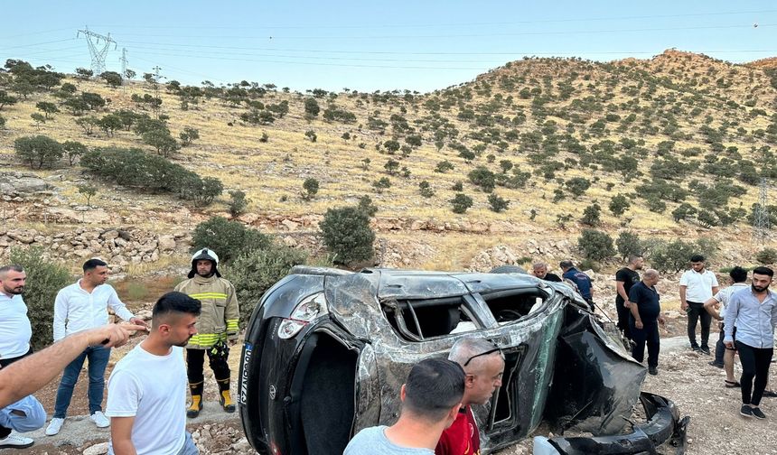 Mardin’de Trafik Kazasında 2 Kişi Ağır Yaralandı