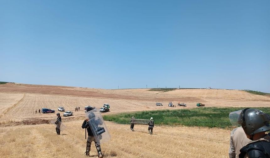 Diyarbakır-Çınar'da DEDAŞ personeline taşlı saldırı!!!