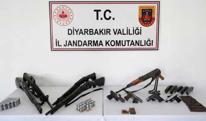 Diyarbakır’da Jandarma Operasyonu: Çok Sayıda Silah ve Mühimmat Ele Geçirildi
