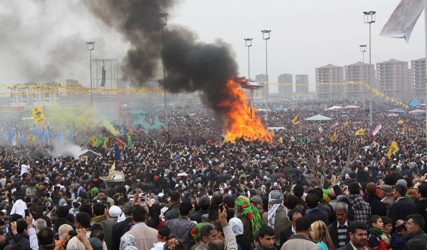 DEM Parti’den Newroz Mesajı: “Newroz Ateşini Harlıyoruz”
